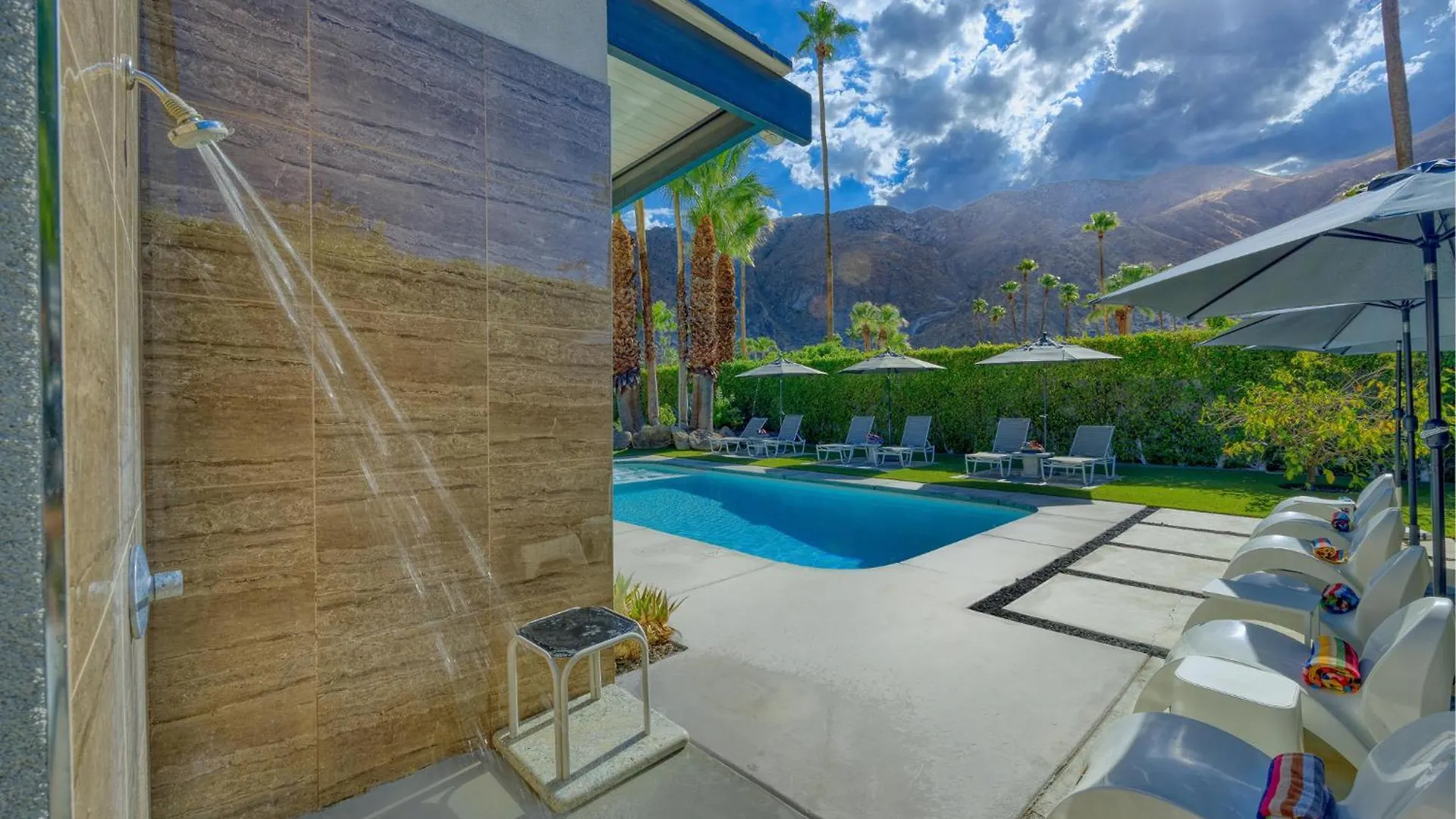 Casa de Férias 4Br Midcentury Alexander Home In Vista Las Palmas Palm Springs